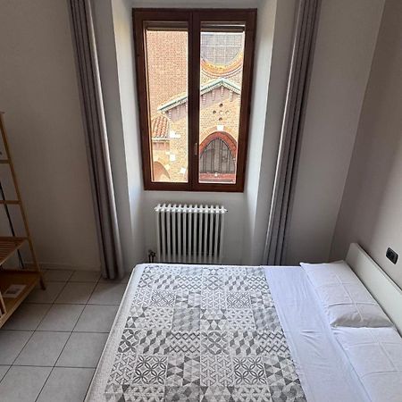 Sawasdee 37 Appartement Monza Buitenkant foto