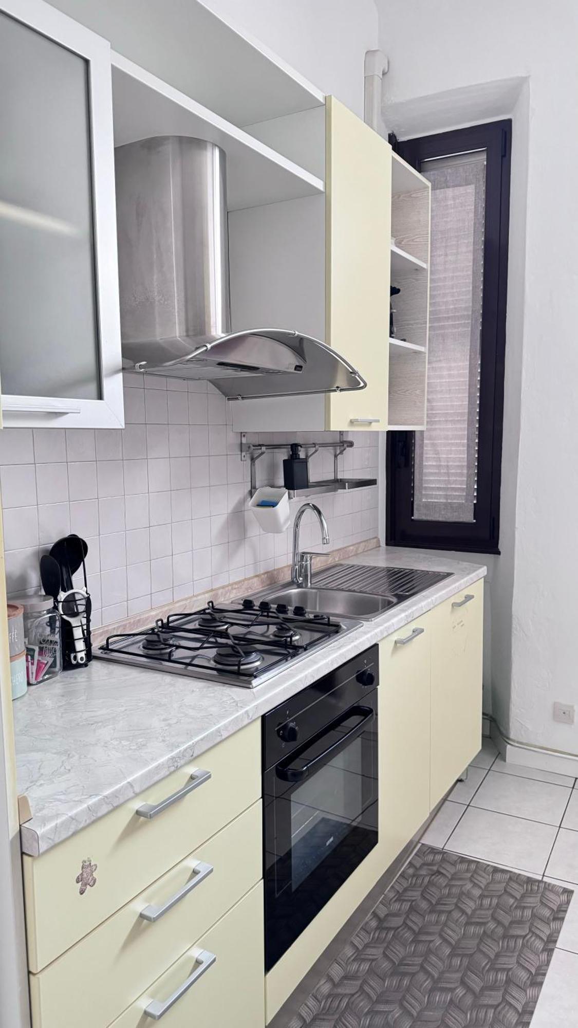 Sawasdee 37 Appartement Monza Buitenkant foto