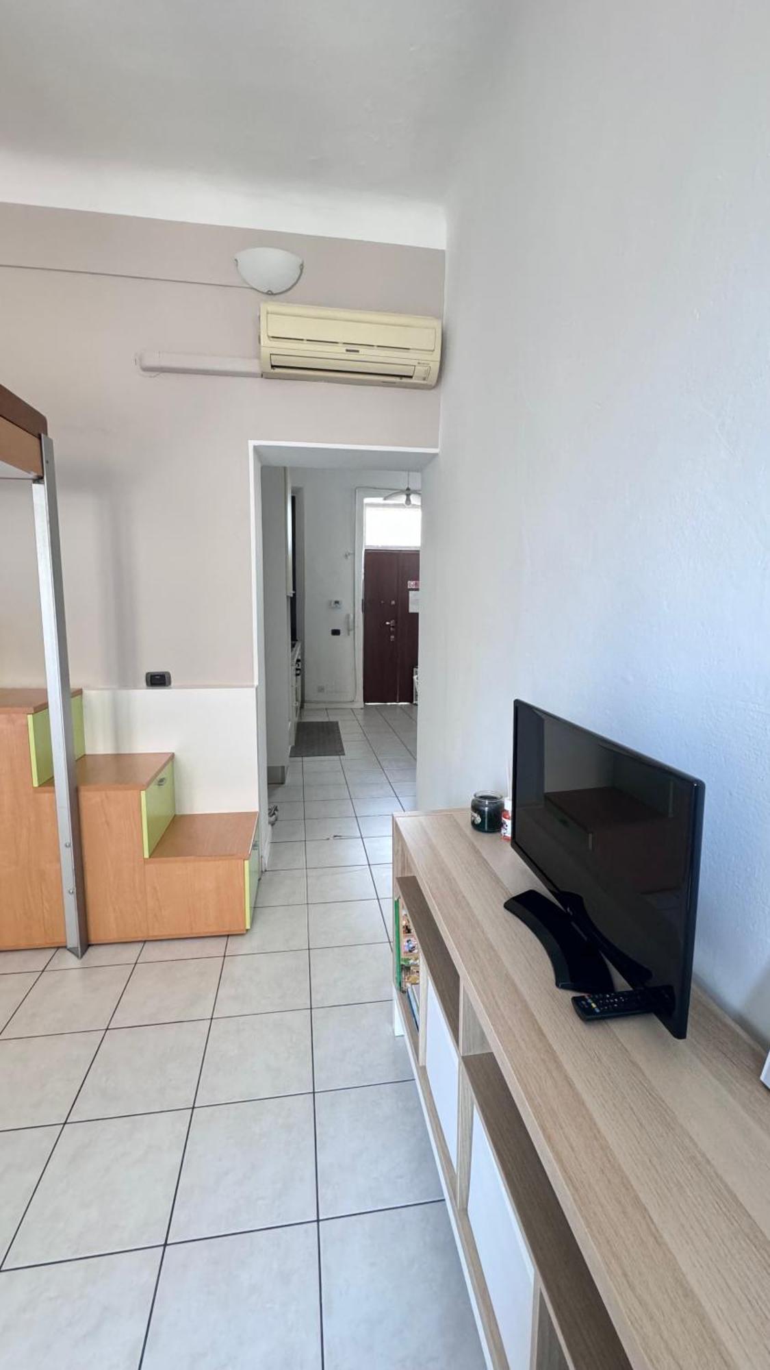 Sawasdee 37 Appartement Monza Buitenkant foto