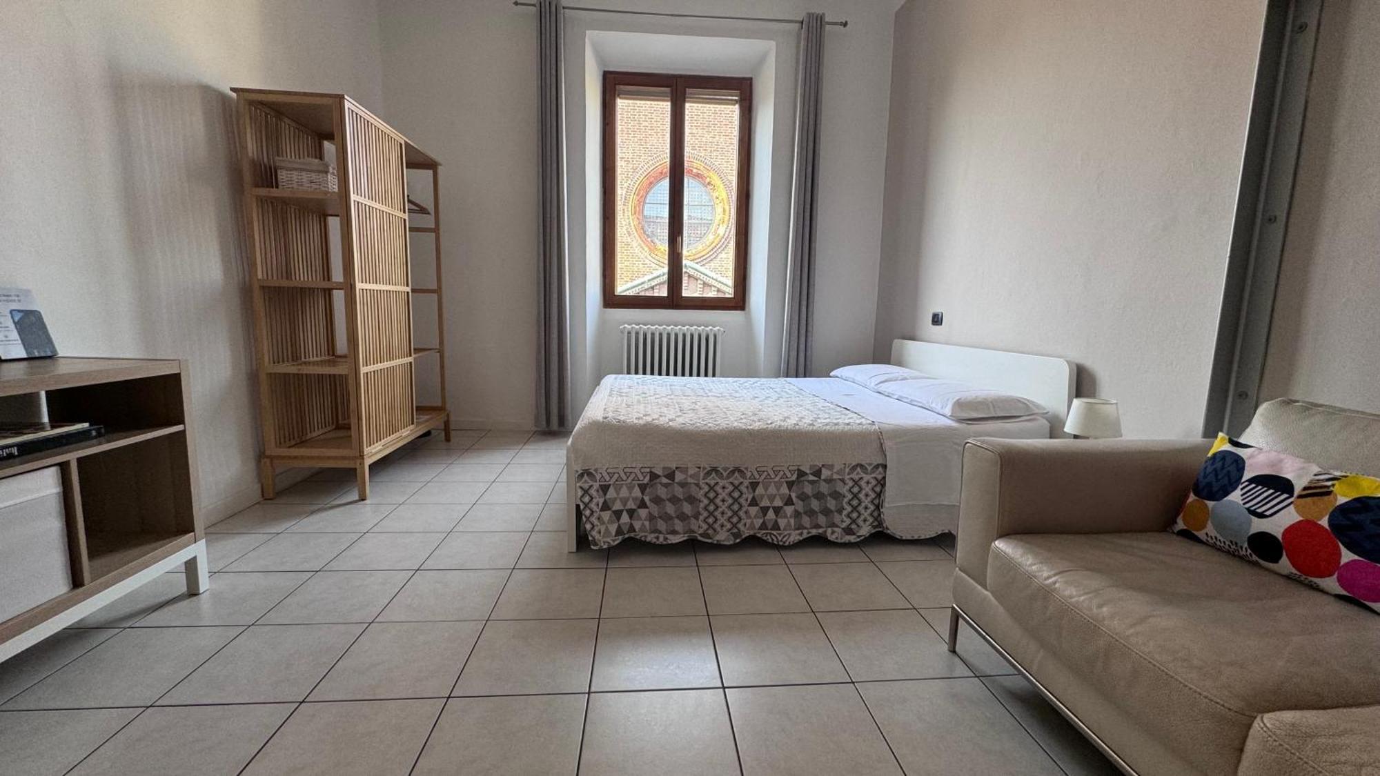 Sawasdee 37 Appartement Monza Buitenkant foto